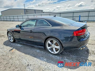 Drugie zdjęcie samochodu z przodu: 2011 AUDI A5 PREMIUM PLUS VIN:WAULFAFR9BA028610 - miniatura