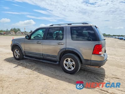 Drugie zdjęcie samochodu z przodu: 2002 FORD EXPLORER XLT VIN:1FMZU63E72ZC41151 - miniatura