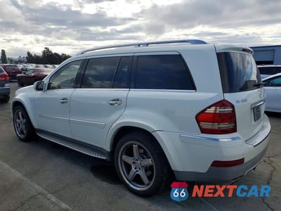Drugie zdjęcie samochodu z przodu: 2009 MERCEDES-BENZ GL 550 4MATIC VIN:4JGBF86E59A498501 - miniatura
