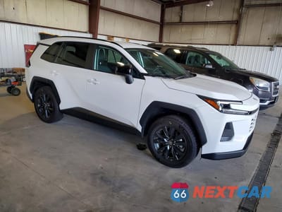 Czwarte zdjęcie samochodu z boku: 2026 TOYOTA RAV4 XLE PREMIUM VIN:2T36DRBV6TW000631 - miniatura