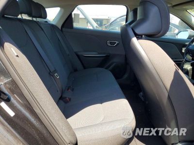 Zdjęcie 10 z 13 samochodu: 2025 KIA K4 LXS VIN:3KPFT4DE1SE031413 - miniatura