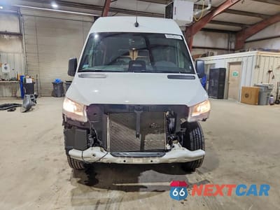 Piąte zdjęcie samochodu w środku: 2025 MERCEDES-BENZ SPRINTER 2500 VIN:W1Z4KGHY0ST217703 - miniatura
