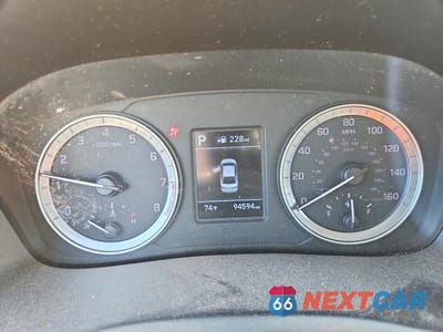 Zdjęcie 9 z 12 samochodu: 2019 HYUNDAI SONATA SE VIN:5NPE24AF3KH813834 - miniatura