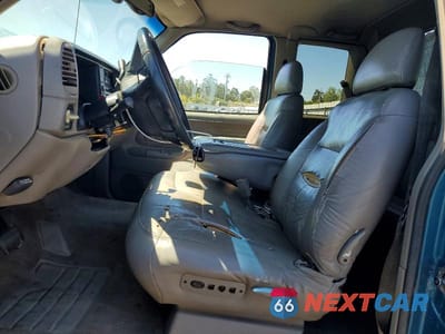 Zdjęcie 7 z 12 samochodu: 1998 GMC SIERRA K1500 VIN:2GTEK19R8W1523013 - miniatura