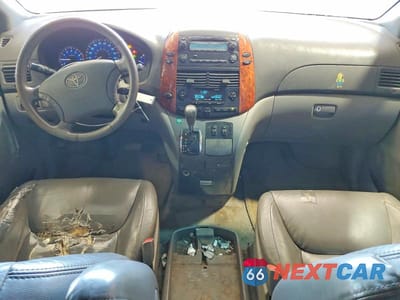 Zdjęcie 8 z 13 samochodu: 2009 TOYOTA SIENNA XLE VIN:5TDZK22C19S235067 - miniatura