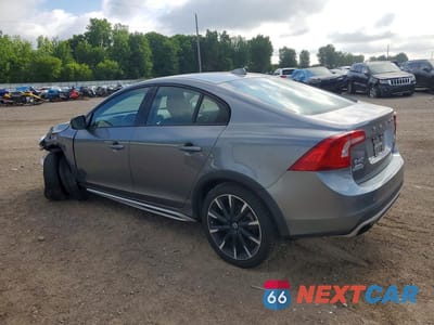 Drugie zdjęcie samochodu z przodu: 2016 VOLVO S60 CROSS COUNTRY T5 VIN:YV4612UM2G2001193 - miniatura