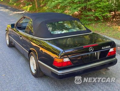 Trzecie zdjęcie samochodu z tyłu: 1993 MERCEDES-BENZ 300 CECV VIN:WDBEA66E7PB922559 - miniatura