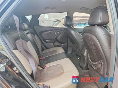 Zdjęcie 11 z 13 samochodu: 2012 HYUNDAI TUCSON GLS VIN:KM8JU3AC6CU360739 - miniatura