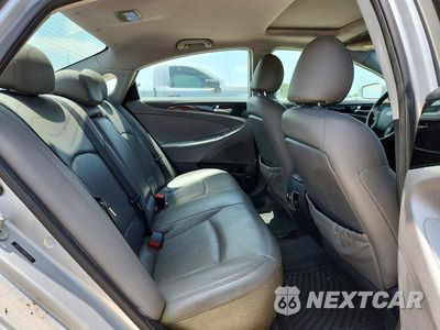 Zdjęcie 10 z 13 samochodu: 2011 HYUNDAI SONATA LIMITED 2.0T VIN:5NPEC4AB8BH202918 - miniatura