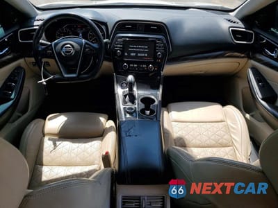 Zdjęcie 8 z 13 samochodu: 2017 NISSAN MAXIMA PLATINUM VIN:1N4AA6AP3HC373193 - miniatura