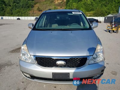 Piąte zdjęcie samochodu w środku: 2014 KIA SEDONA LX VIN:KNDMG4C75E6538758 - miniatura
