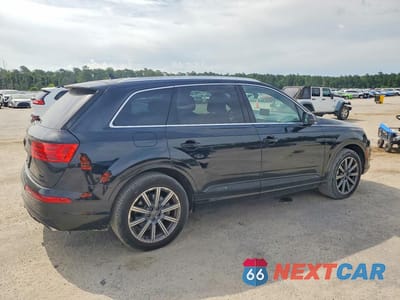 Trzecie zdjęcie samochodu z tyłu: 2017 AUDI Q7 PREMIUM VIN:WA1AAAF72HD057553 - miniatura