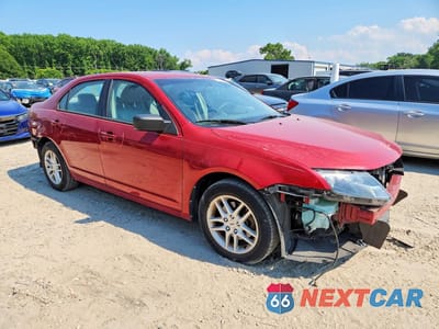 Czwarte zdjęcie samochodu z boku: 2010 FORD FUSION S VIN:3FAHP0GA7AR244751 - miniatura