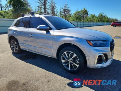 Czwarte zdjęcie samochodu z boku: 2022 AUDI Q5 PREMIUM PLUS 45 VIN:WA1EAAFY1N2072191 - miniatura
