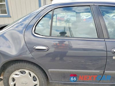 Zdjęcie 10 z 12 samochodu: 1996 NISSAN ALTIMA XE VIN:1N4BU31D1TC192621 - miniatura
