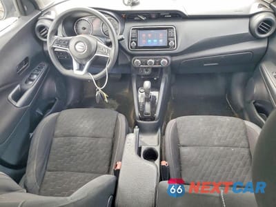 Zdjęcie 8 z 12 samochodu: 2022 NISSAN KICKS S VIN:3N1CP5BV3NL492129 - miniatura