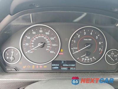 Zdjęcie 9 z 12 samochodu: 2015 BMW 328 I VIN:WBA3A5G55FNN66348 - miniatura