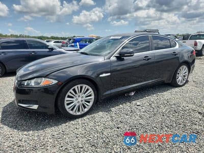 2015 JAGUAR XF 2.0T PREMIUM SAJWA0FS9FPU78984 - główne zdjęcie licytacji z USA - miniatura