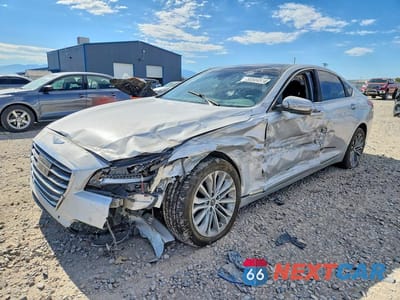 2016 HYUNDAI GENESIS 3.8L KMHGN4JE4GU134655 - główne zdjęcie licytacji z USA - miniatura