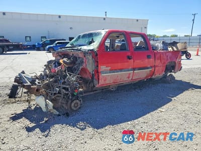 2005 CHEVROLET SILVERADO K2500 HEAVY DUTY 1GCHK23215F827158 - główne zdjęcie licytacji z USA - miniatura
