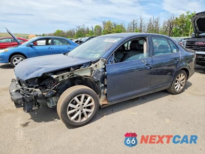 2010 VOLKSWAGEN JETTA LIMITED 3VWAZ7AJ6AM123341 - główne zdjęcie licytacji z USA - miniatura