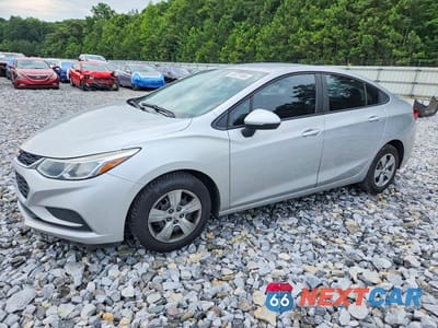 2018 CHEVROLET CRUZE LS 1G1BC5SM8J7159315 - główne zdjęcie licytacji z USA - miniatura