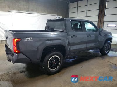 Trzecie zdjęcie samochodu z tyłu: 2025 TOYOTA TACOMA TRD OFF-ROAD VIN:3TMLB5JN1SM147085 - miniatura