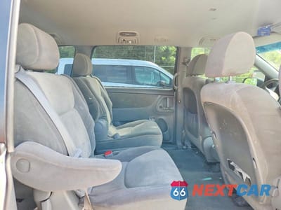 Zdjęcie 11 z 13 samochodu: 2008 TOYOTA SIENNA LE 7-PASSENGER VIN:5TDZK23C58S143571 - miniatura