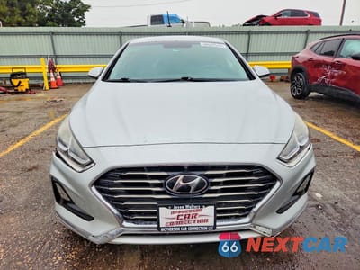 Piąte zdjęcie samochodu w środku: 2018 HYUNDAI SONATA ECO VIN:5NPE24AA8JH677171 - miniatura