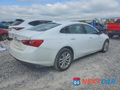 Trzecie zdjęcie samochodu z tyłu: 2018 CHEVROLET MALIBU LT VIN:1G1ZD5ST3JF268256 - miniatura