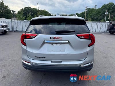 Zdjęcie 6 z 12 samochodu: 2019 GMC TERRAIN SLT VIN:3GKALPEV9KL239579 - miniatura