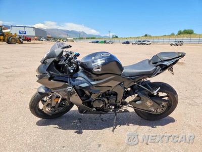 Trzecie zdjęcie samochodu z tyłu: 2026 KAWASAKI ZX636 K VIN:JKBZXJK15TA014348 - miniatura
