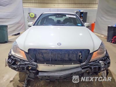 Piąte zdjęcie samochodu w środku: 2013 MERCEDES-BENZ C 300 4MATIC VIN:WDDGF8AB9DR249688 - miniatura