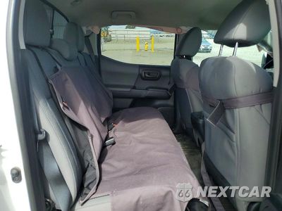 Zdjęcie 10 z 13 samochodu: 2019 TOYOTA TACOMA SR V6 VIN:3TMCZ5AN2KM197165 - miniatura