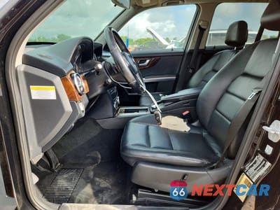 Zdjęcie 7 z 12 samochodu: 2013 MERCEDES-BENZ GLK 350 VIN:WDCGG5HB8DF986209 - miniatura