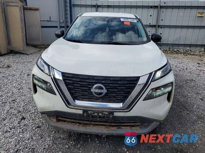 Piąte zdjęcie samochodu w środku: 2023 NISSAN ROGUE S VIN:5N1BT3AA0PC859800 - miniatura