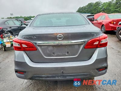 Zdjęcie 6 z 12 samochodu: 2017 NISSAN SENTRA S VIN:3N1AB7AP8HY342223 - miniatura