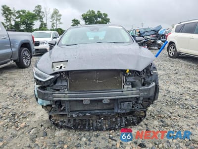 Piąte zdjęcie samochodu w środku: 2019 FORD FUSION SEL FWD VIN:3FA6P0CD2KR219555 - miniatura