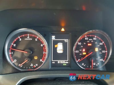 Zdjęcie 9 z 13 samochodu: 2018 TOYOTA RAV4 SE VIN:2T3JFREV7JW855724 - miniatura