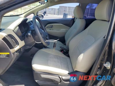 Zdjęcie 7 z 12 samochodu: 2013 KIA RIO LX VIN:KNADM4A30D6284512 - miniatura