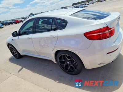 Drugie zdjęcie samochodu z przodu: 2010 BMW X6 M VIN:5YMGZ0C50ALK13081 - miniatura
