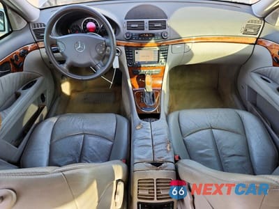 Zdjęcie 8 z 12 samochodu: 2004 MERCEDES-BENZ E 500 VIN:WDBUF70J14A394138 - miniatura