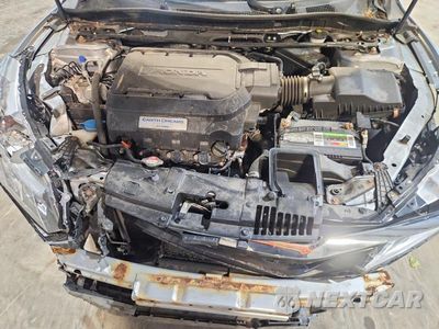 Zdjęcie 11 z 13 samochodu: 2017 HONDA ACCORD TOURING VIN:1HGCR3F99HA009586 - miniatura