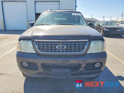 Piąte zdjęcie samochodu w środku: 2005 FORD EXPLORER XLT VIN:1FMZU73E95ZA60398 - miniatura
