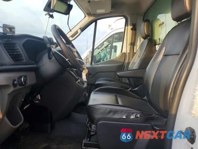 Zdjęcie 7 z 12 samochodu: 2020 FORD TRANSIT DELIVERY TRUCK VIN:1FDBW5Z84LKB24922 - miniatura