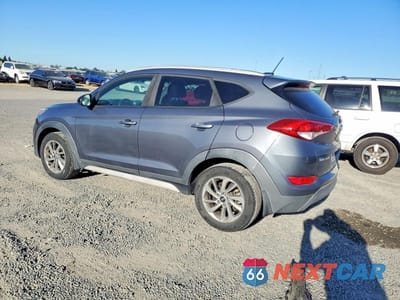 Drugie zdjęcie samochodu z przodu: 2017 HYUNDAI TUCSON SE VIN:KM8J33A46HU527961 - miniatura