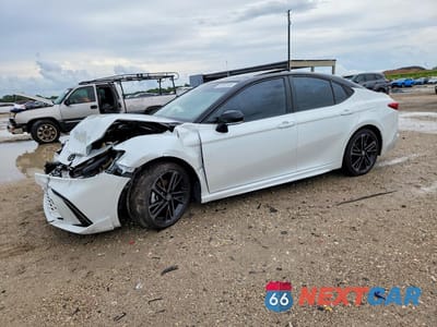 2025 TOYOTA CAMRY XSE 4T1DAACK6SU066464 - główne zdjęcie licytacji z USA - miniatura