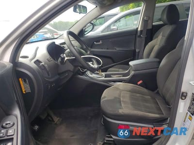Zdjęcie 7 z 12 samochodu: 2011 KIA SPORTAGE LX VIN:KNDPB3A22B7082141 - miniatura