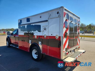 Drugie zdjęcie samochodu z przodu: 2017 FORD F550 SUPER DUTY VIN:1FD0X5HT1HEF00606 - miniatura