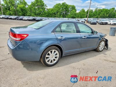 Trzecie zdjęcie samochodu z tyłu: 2012 LINCOLN MKZ VIN:3LNHL2JC4CR824727 - miniatura